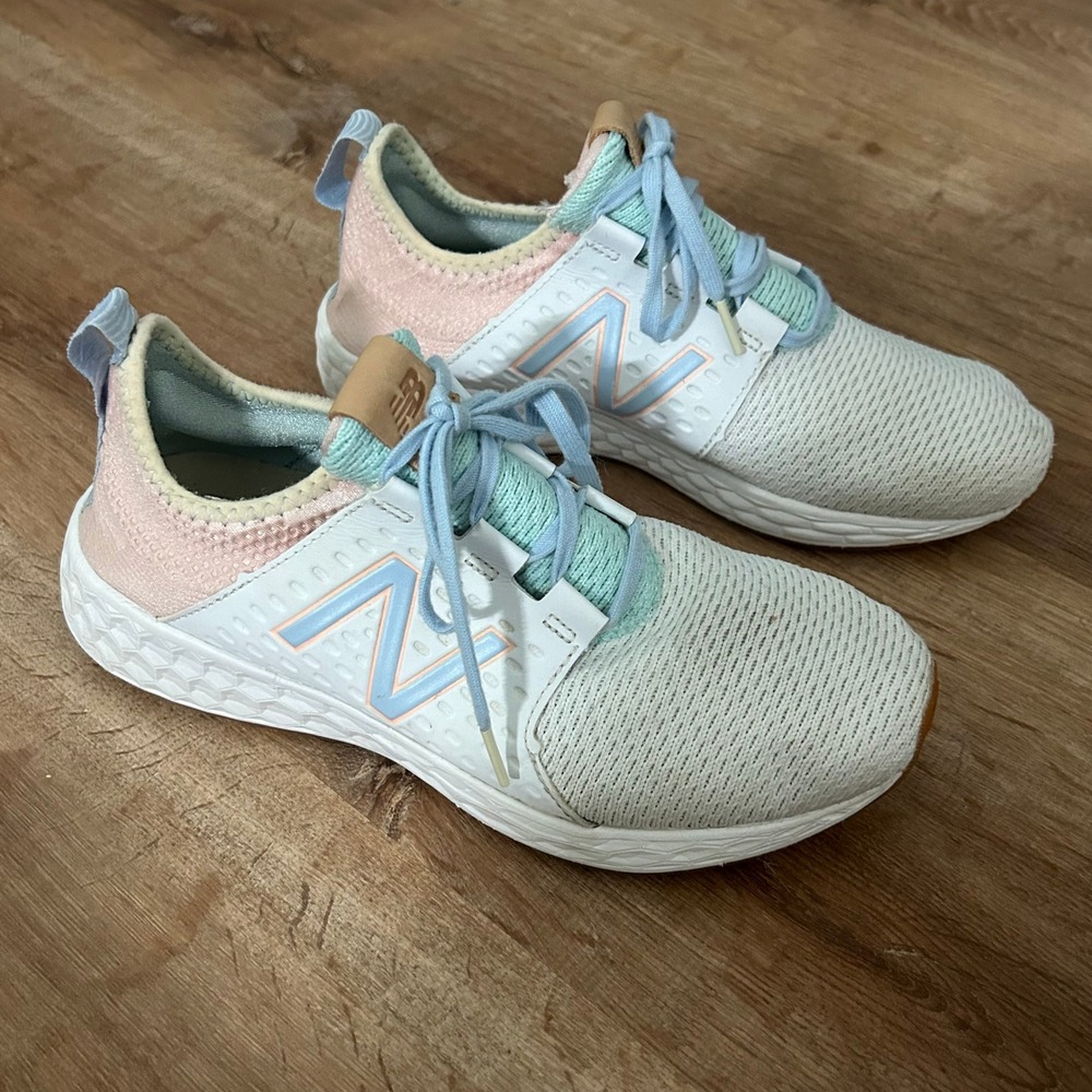 New Balance Womens Fresh Foam Mesh Pastel Green Pink White Trainers Sneakers 8.5